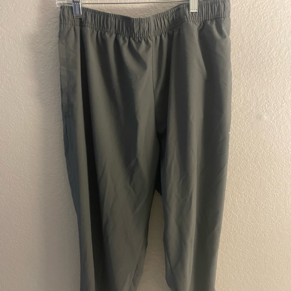 Mens gym shark pants